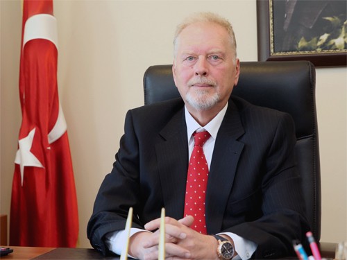 İbrahim Alinur Büyükaksoy